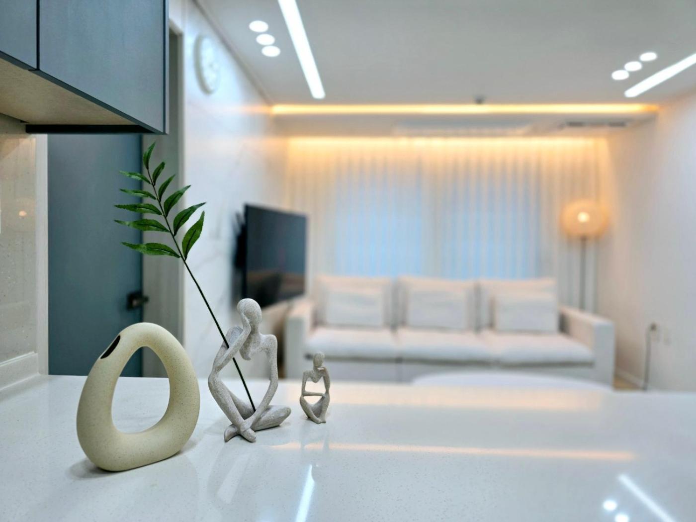 The Eight 8 Hongdae Apartment *