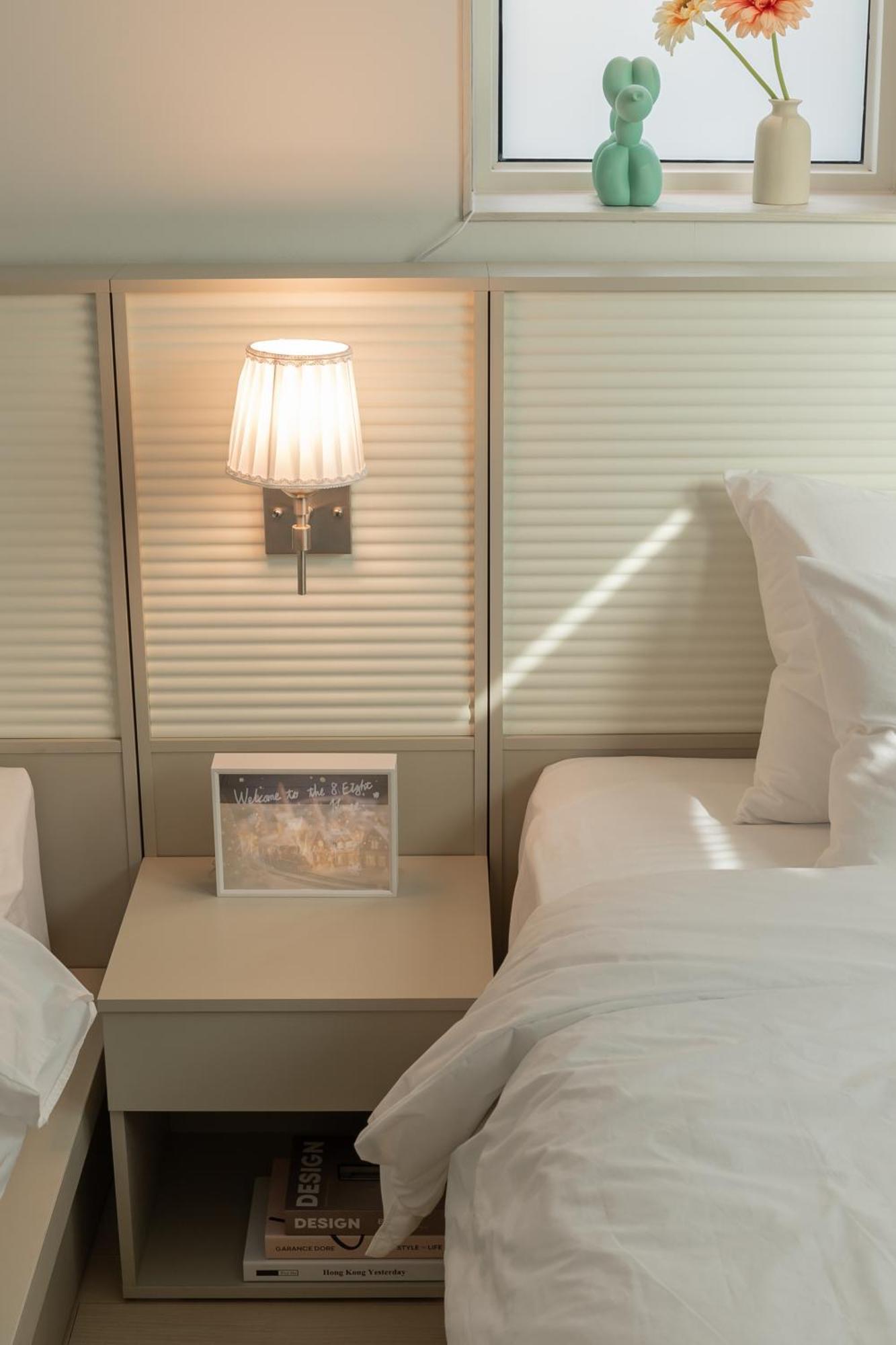 The Eight 8 Hongdae Apartment